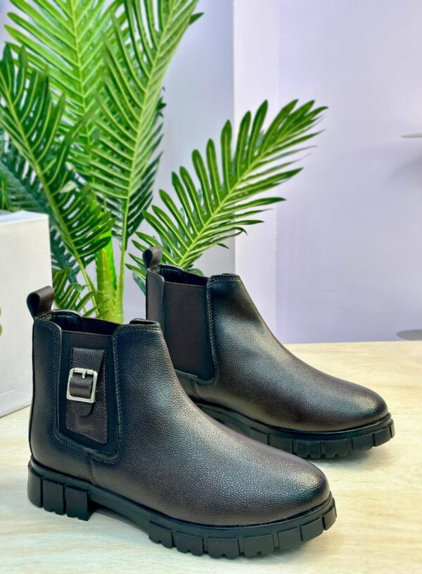 Chelsea Boots