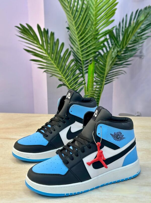 mid-top sneaker - Image 2